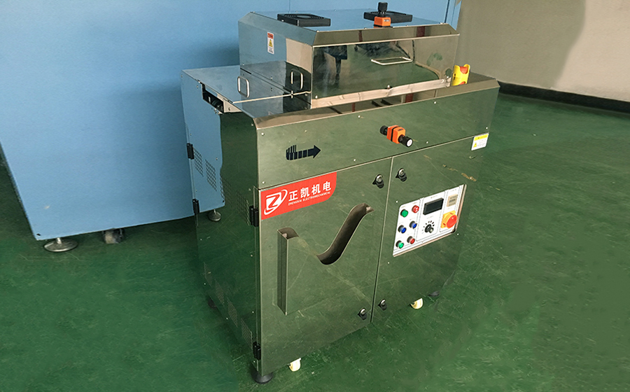 點膠固化機