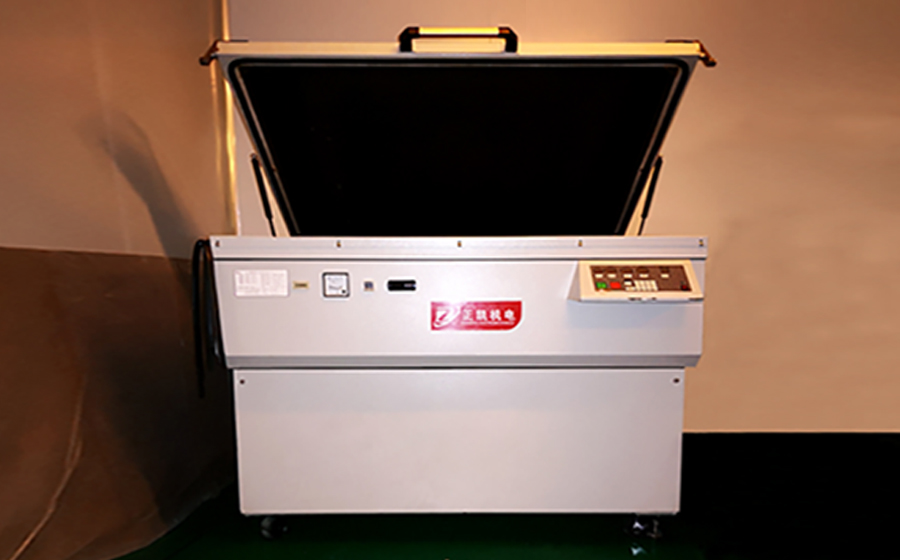絲印曬版機